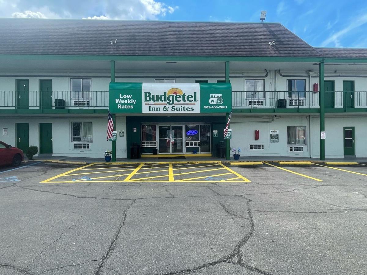 Budgetel Inn And Suites - Louisville Exteriér fotografie